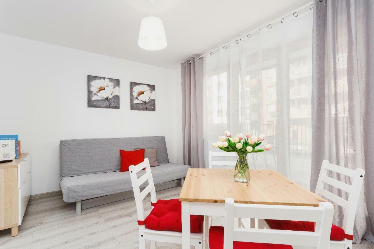 Apartments Claro II By Noclegi Renters Красков Екстериор снимка
